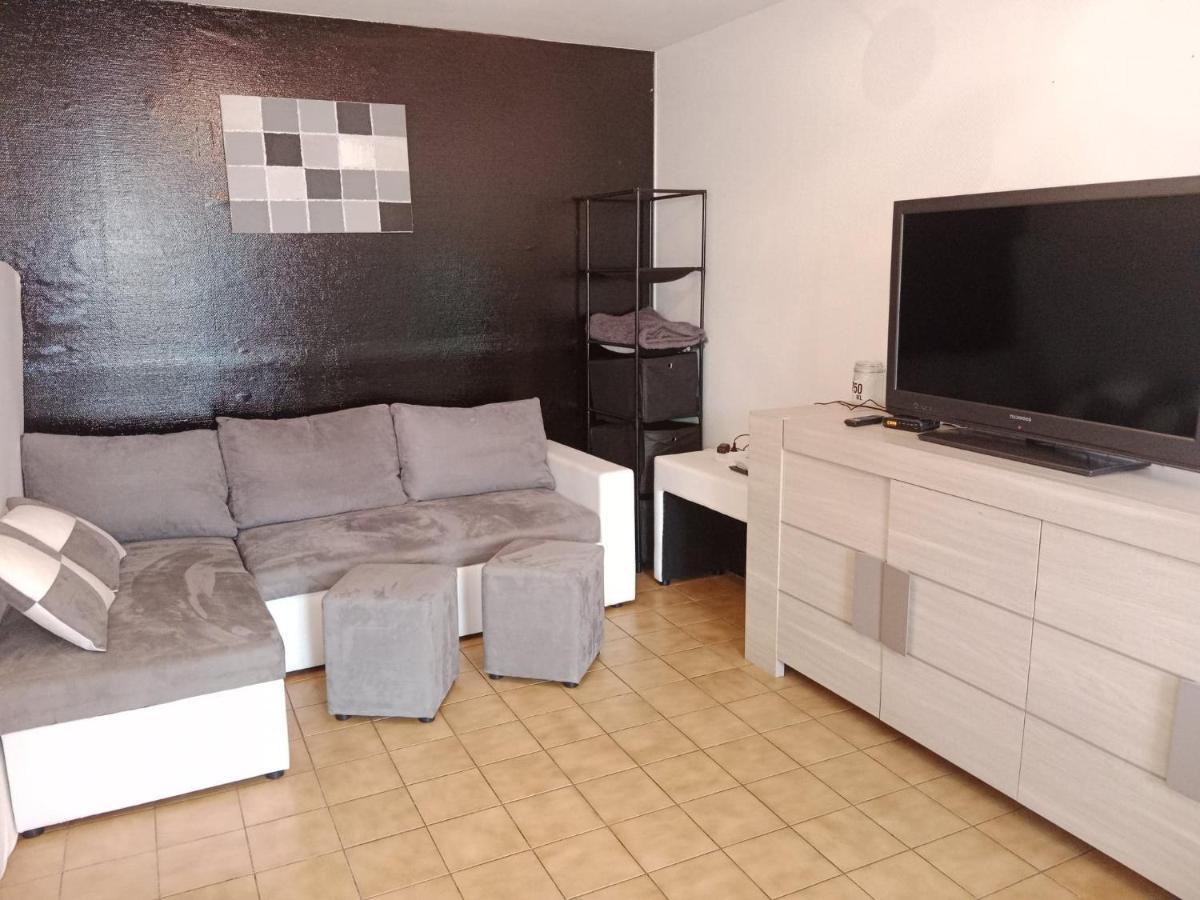Vitre Centre Ville Bel Appartement A Decouvrir Luaran gambar
